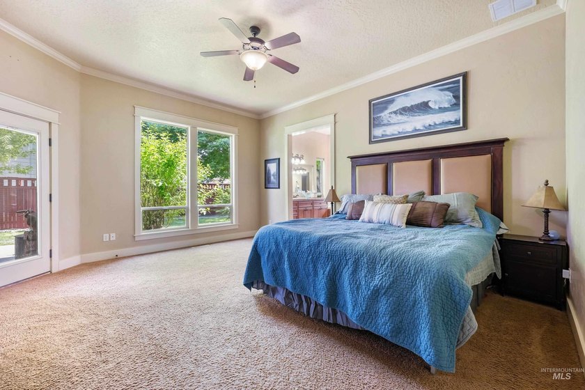 Enjoy the space, flexibility, and freedom this thoughtfully - photo 24