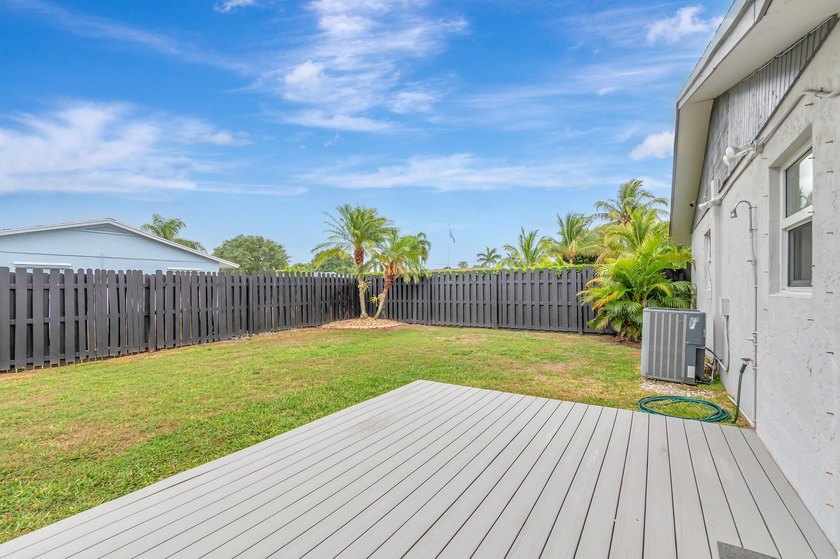 Welcome to Tropical Country Estates! This is a no HOA single - photo 26