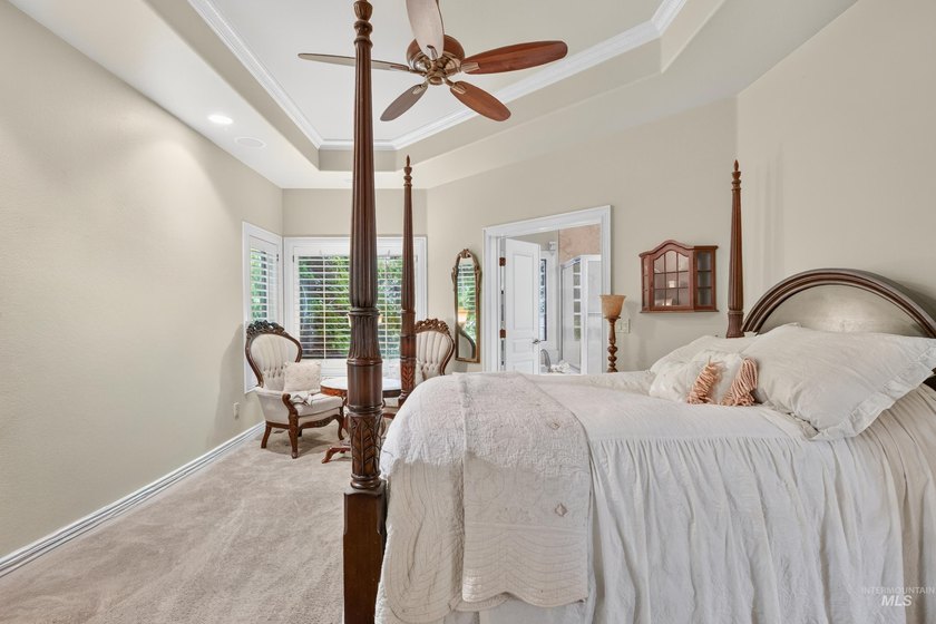 Custom-built waterfront home in Eagle's desirable Island Woods - photo 20