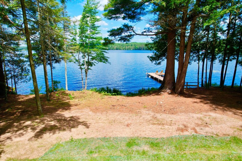 STUNNING FOUR MILE LAKE CHALET! Experience the best of - photo 6