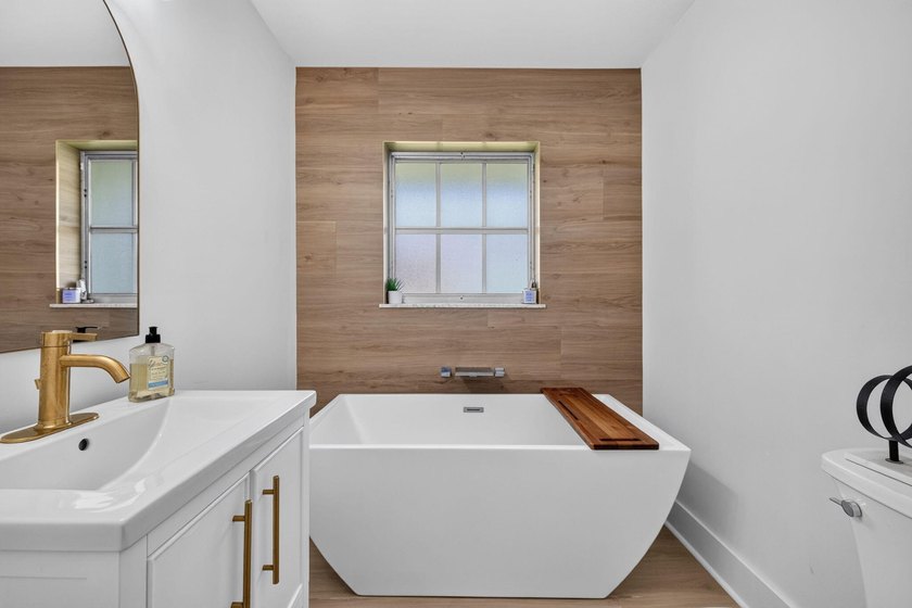 Move-in ready with exceptional updates throughout! This - photo 31
