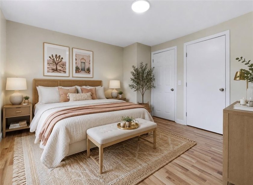 Stunning single-family home located in the desirable Oakland - photo 8