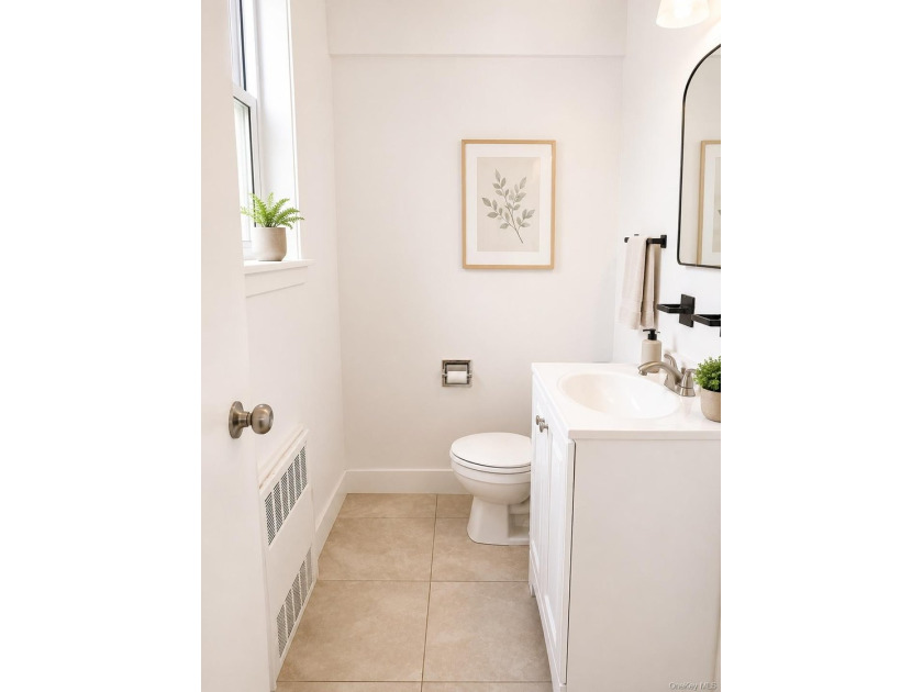 Bring your vision to this spacious 2-bedroom, 1.5-bath co-op - photo 5