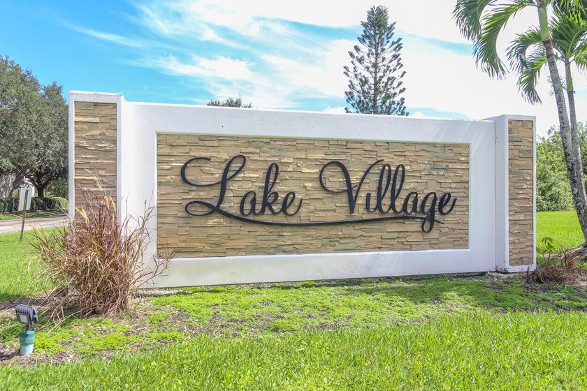 Best kept secret in Palm City, Lovely 3 bedroom townhome, two - photo 5