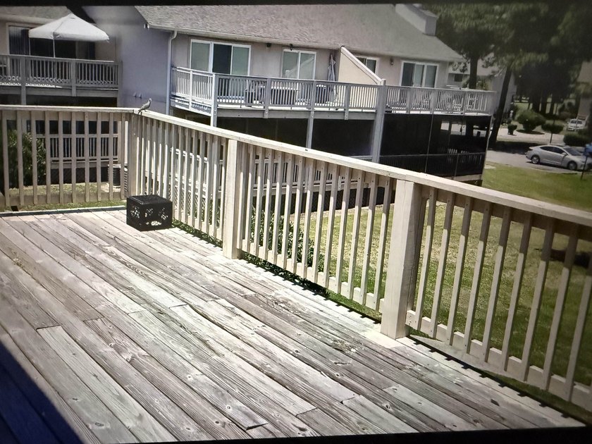 Don't miss this spacious second-floor 2-bedroom, 2-bathroom - photo 3