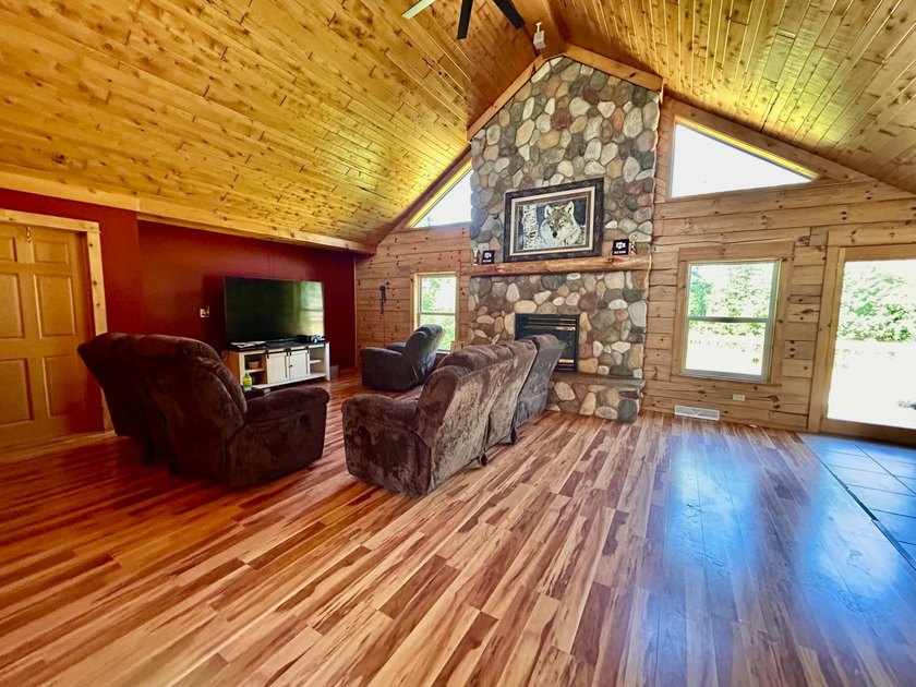 Your Northwoods dream home awaits! Nestled on 14.68 acres, this - photo 10