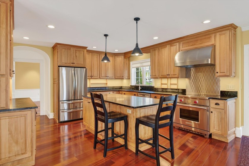 This beautiful 3,238 square foot c. 1832 Italianate sits in the - photo 14