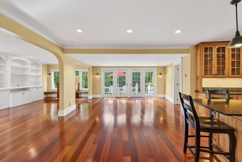 This beautiful 3,238 square foot c. 1832 Italianate sits in the - photo 18