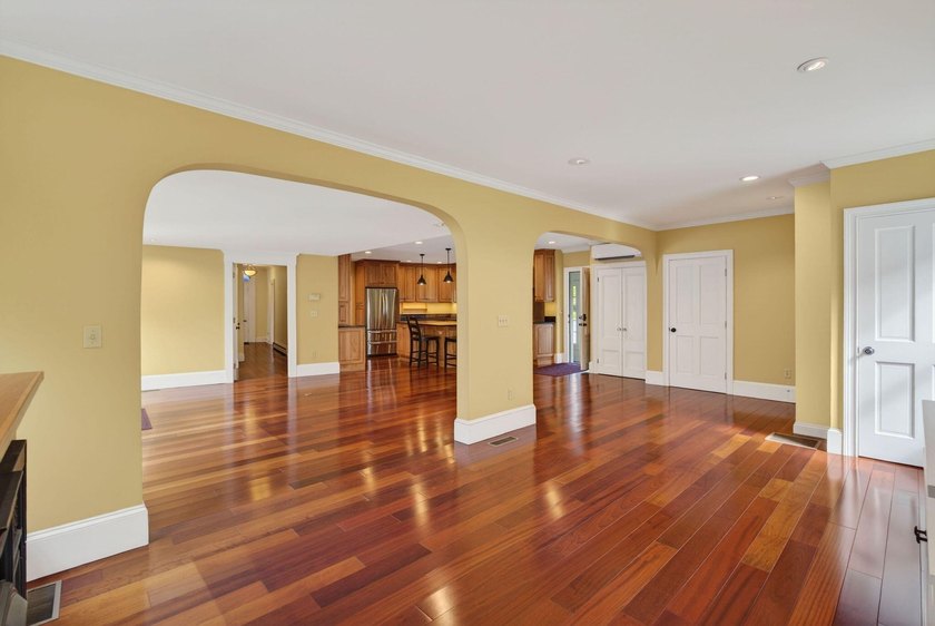This beautiful 3,238 square foot c. 1832 Italianate sits in the - photo 21