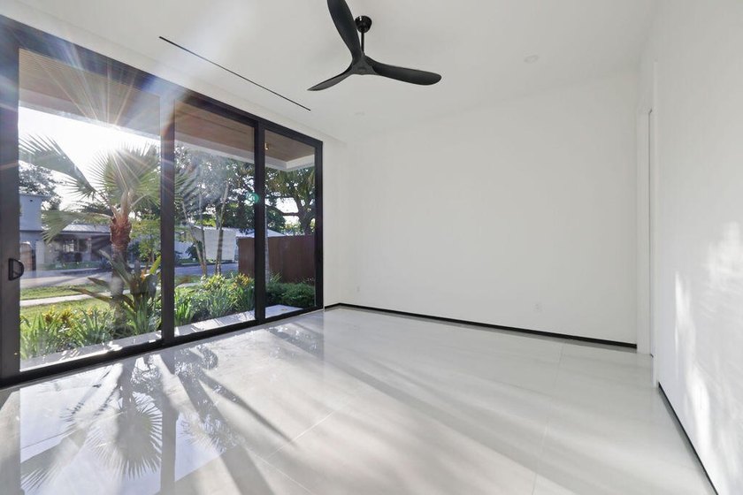 A refined take on modern luxury with fresh compositions enhanced - photo 15