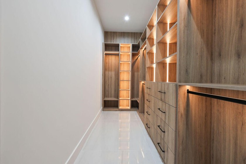 A refined take on modern luxury with fresh compositions enhanced - photo 21