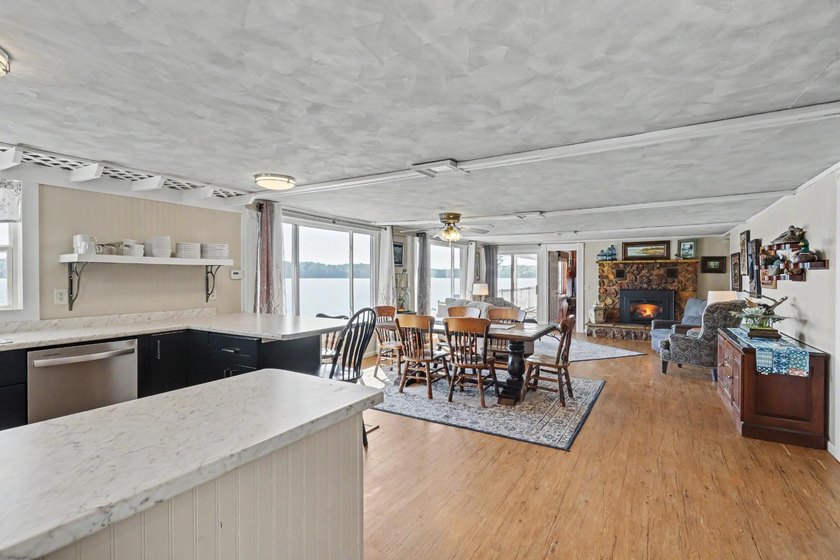 Enjoy classic Northwoods lake living on beautiful Little Arbor - photo 8