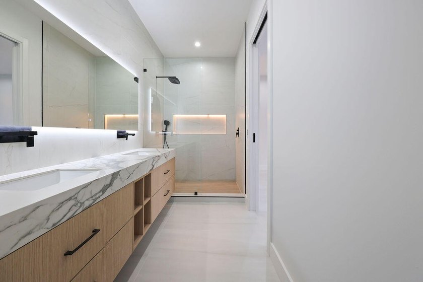 A refined take on modern luxury with fresh compositions enhanced - photo 30