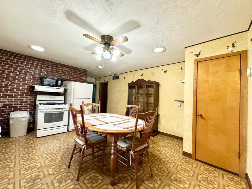 Welcome to this well-maintained 2-bedroom, 1-bath ranch nestled - photo 8