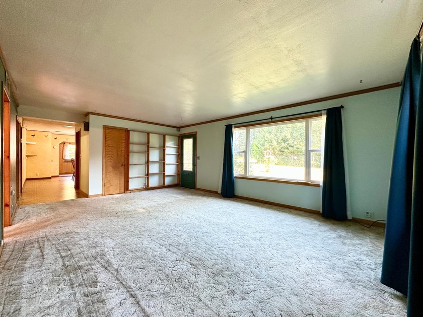 Welcome to this well-maintained 2-bedroom, 1-bath ranch nestled - photo 10