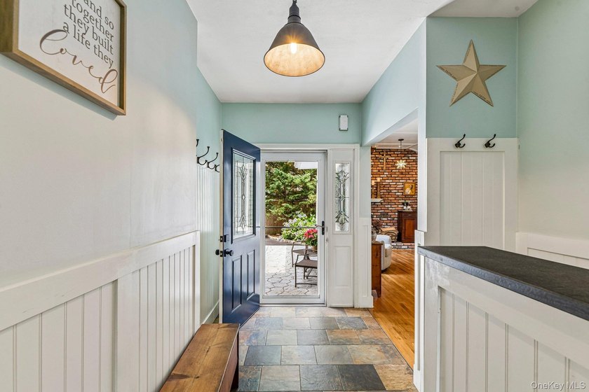 Nestled in the highly desirable Archer Woods Development, this - photo 6