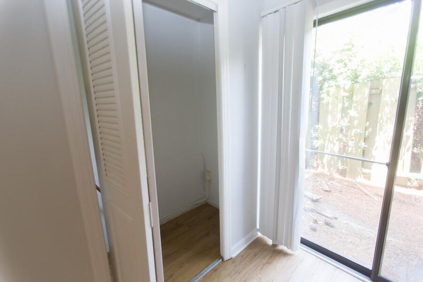 Cute and comfy. Downstairs has Living/Dining and patio . Kitchen - photo 8