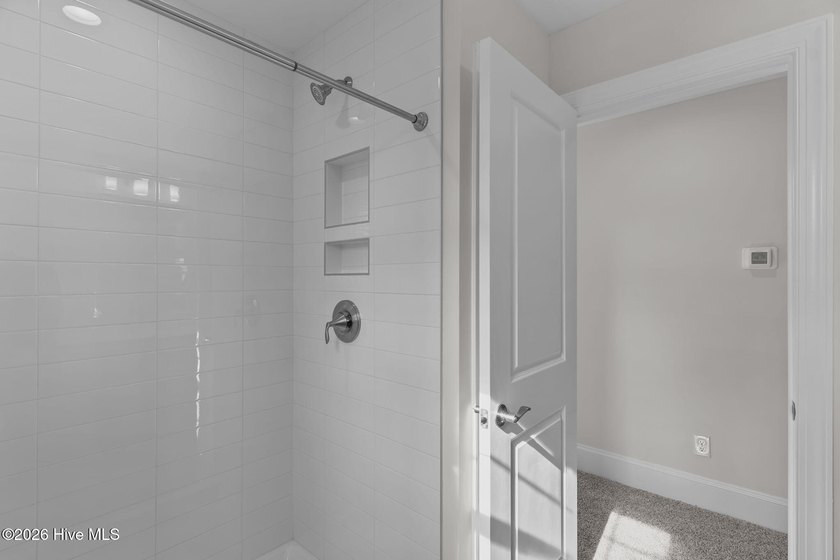 Luxury Coral Bay design by Horizon Homes in Barrington Place - photo 19