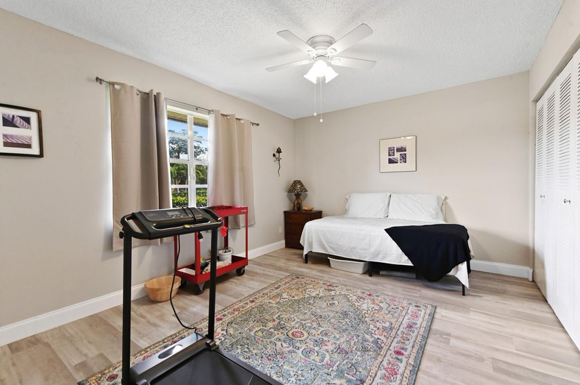Welcome to your own private slice of waterfront paradise! - photo 20
