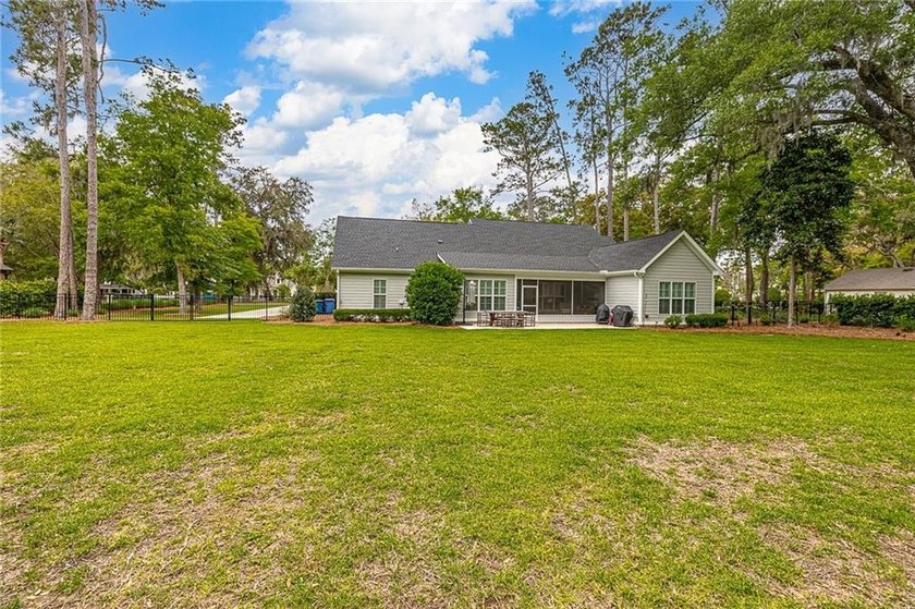 Ask about Golf/Beach membership! This almost-new home on Butler - photo 45