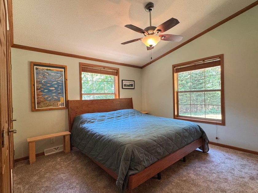 Tomahawk Riverfront Home- the perfect Northwoods retreat where - photo 5