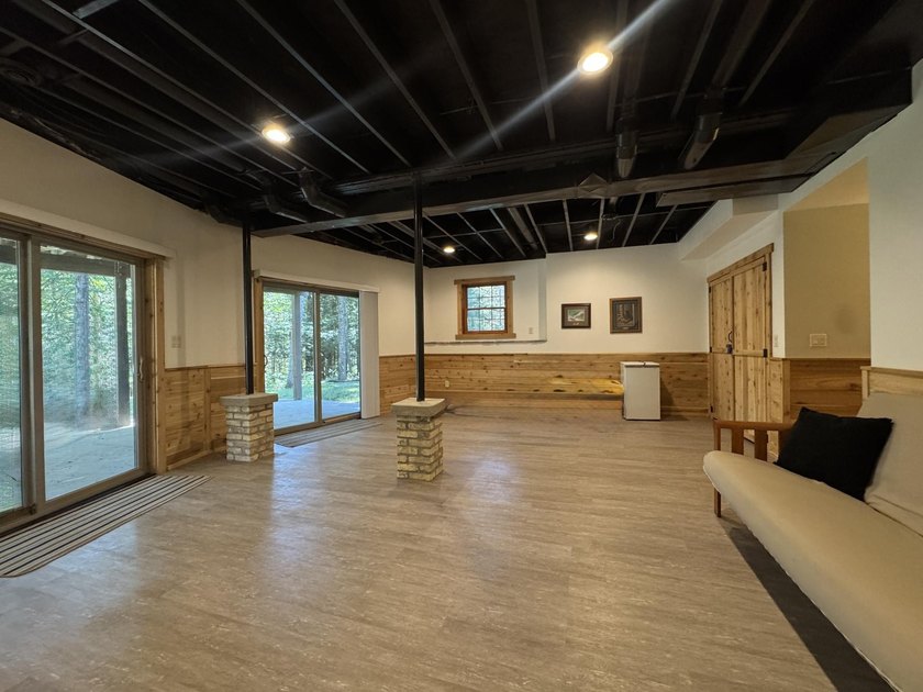 Tomahawk Riverfront Home- the perfect Northwoods retreat where - photo 8