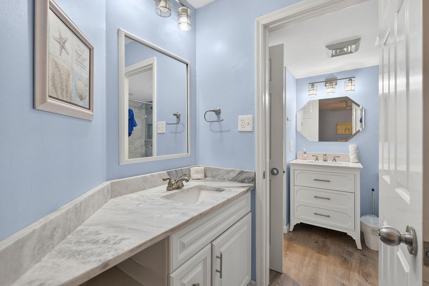 So you say you've been looking for an oceanfront condo that - photo 8