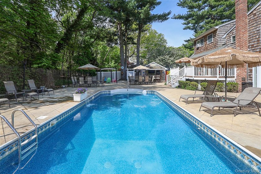 Nestled in the desirable Morgan Park Estates and backing - photo 30