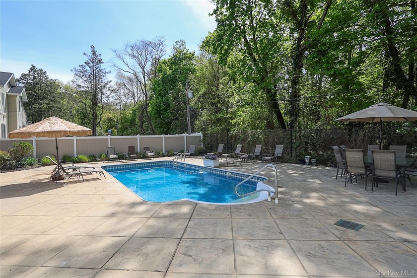 Nestled in the desirable Morgan Park Estates and backing - photo 33