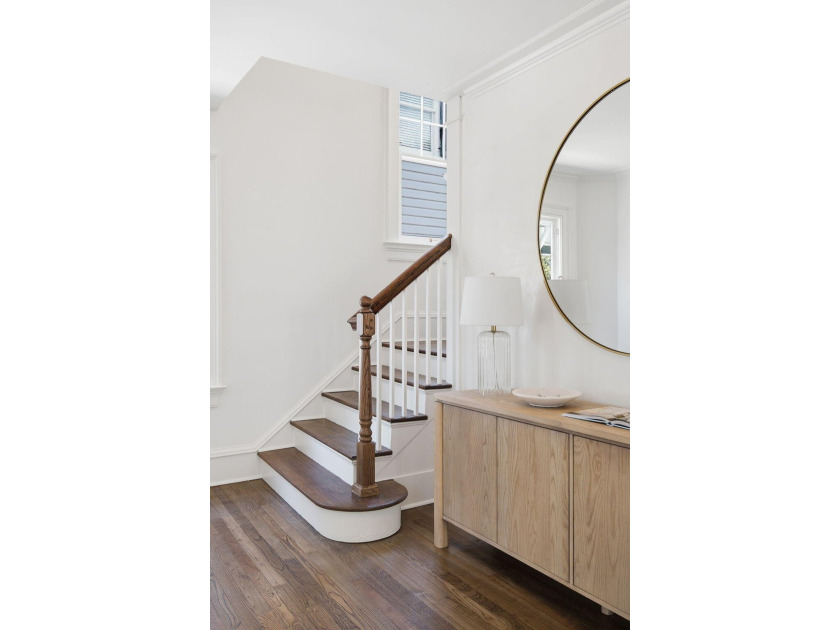 Welcome to 35 Gibbes Street, a historic Charleston residence - photo 10