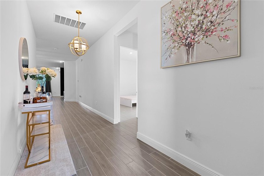 Why wait months for new construction when you can move into this - photo 3