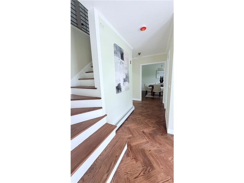 Discover Comfort, Style, and Modern Living in This Beautifully - photo 6