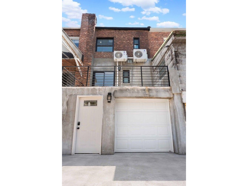 Welcome to 3068 Nostrand Ave., a beautifully renovated 3-bedroom - photo 11