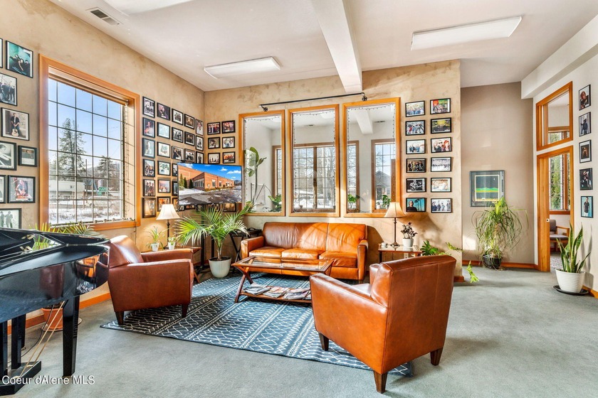 Introducing a prime commercial opportunity in the heart of - photo 12