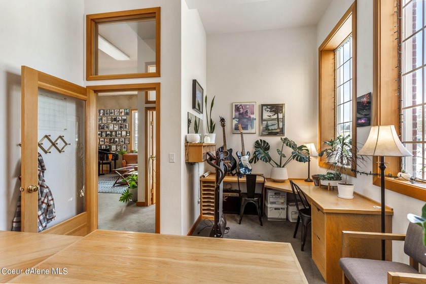 Introducing a prime commercial opportunity in the heart of - photo 16