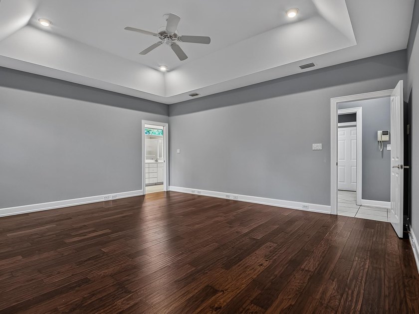 NEW ROOF with acceptable offer! Custom All-Brick Pool Home in - photo 30