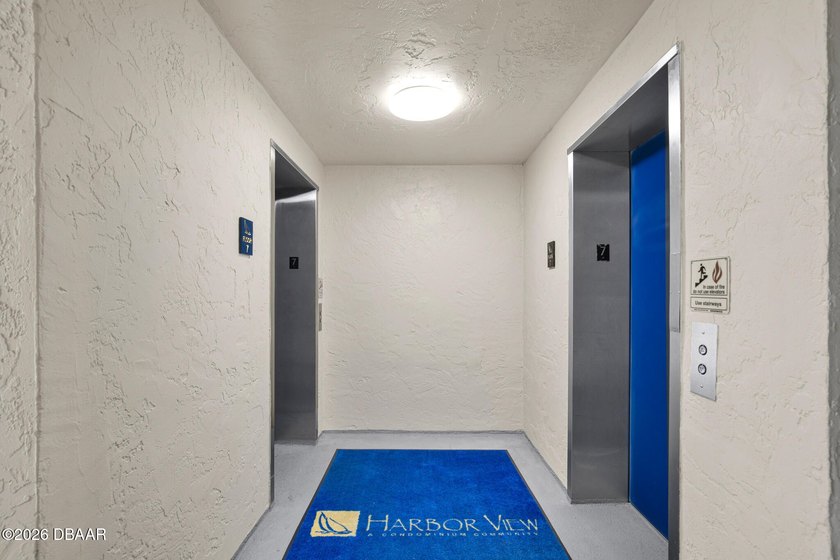 Beautiful completely furnished condo on the 7th floor. The - photo 34