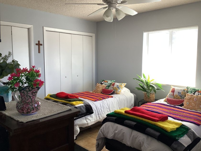 A beautiful 2-story 2486 sq ft home in a nice location close to - photo 34