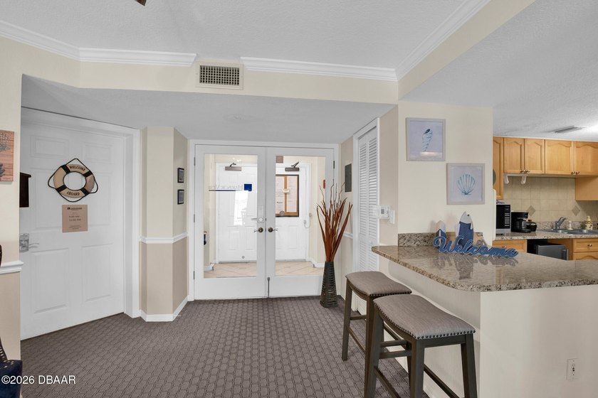Beautiful completely furnished condo on the 7th floor. The - photo 40