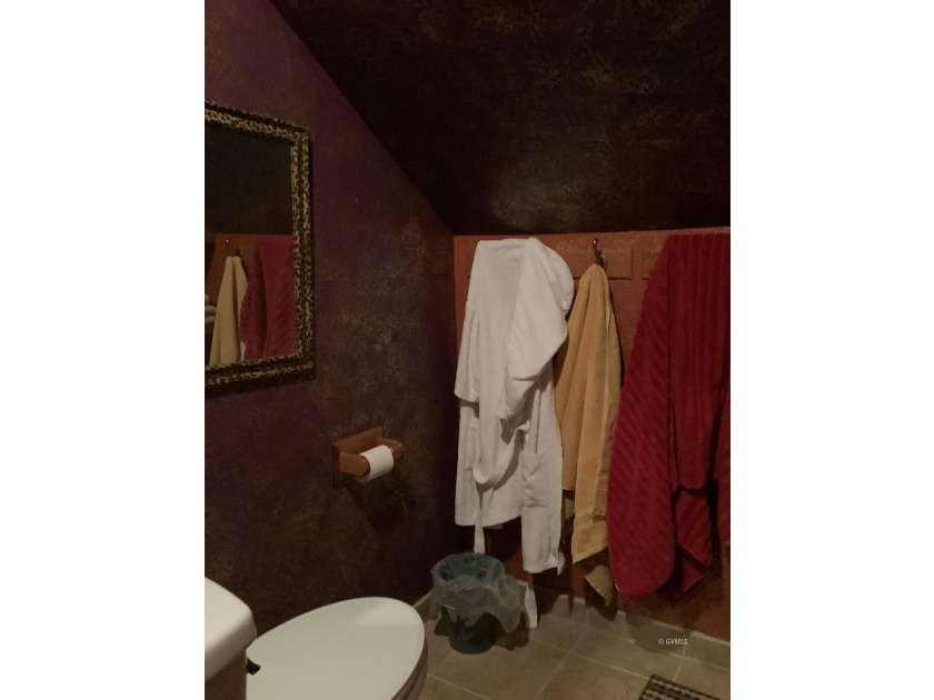 A beautiful 2-story 2486 sq ft home in a nice location close to - photo 46