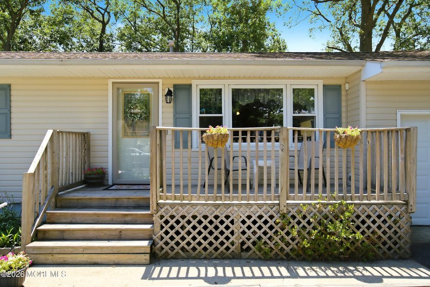 **RARE opportunity! This home is currently used as a 5-BEDROOM - photo 3