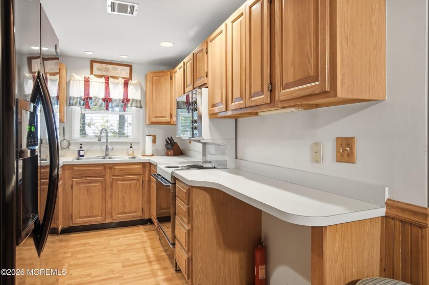 **RARE opportunity! This home is currently used as a 5-BEDROOM - photo 9