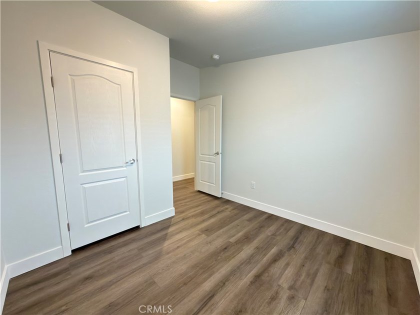 Pictures Coming Soon! Beautiful 3-Bedroom, 2-Bath Manufactured - photo 21
