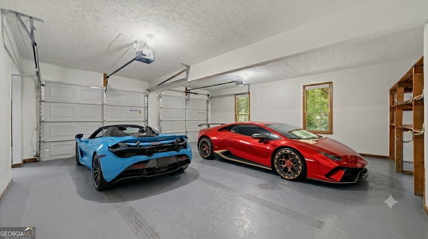 SOME HOMES ARE BUILT BIG. THIS ONE WAS DESIGNED TO LIVE BIG - photo 34