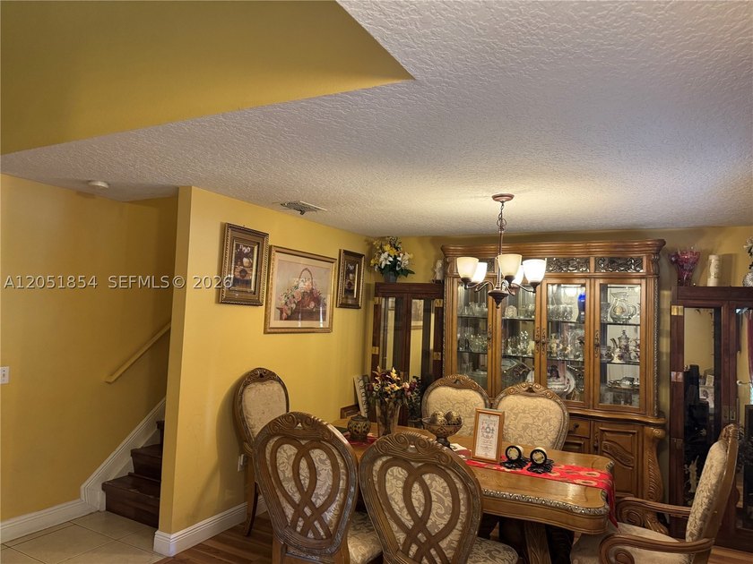 Spacious 4BR/3BA home in the desirable Floresta Pointe community - photo 40
