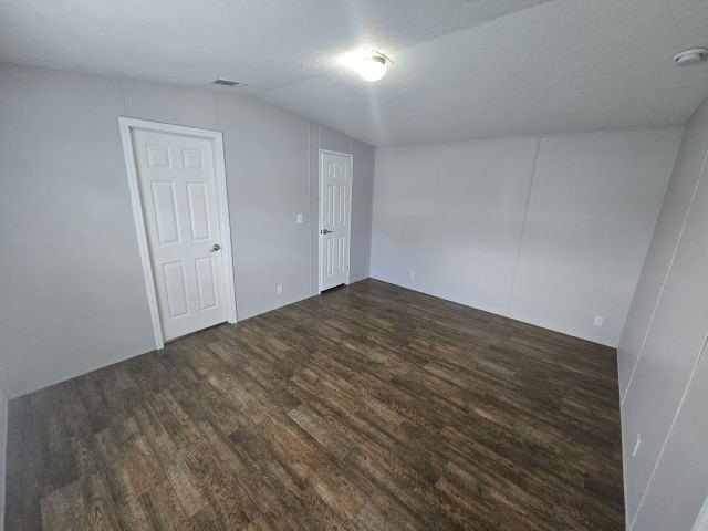 Own your own home in a quiet, well-maintained neighborhood! This - photo 4