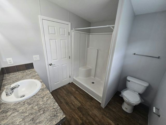 Own your own home in a quiet, well-maintained neighborhood! This - photo 5