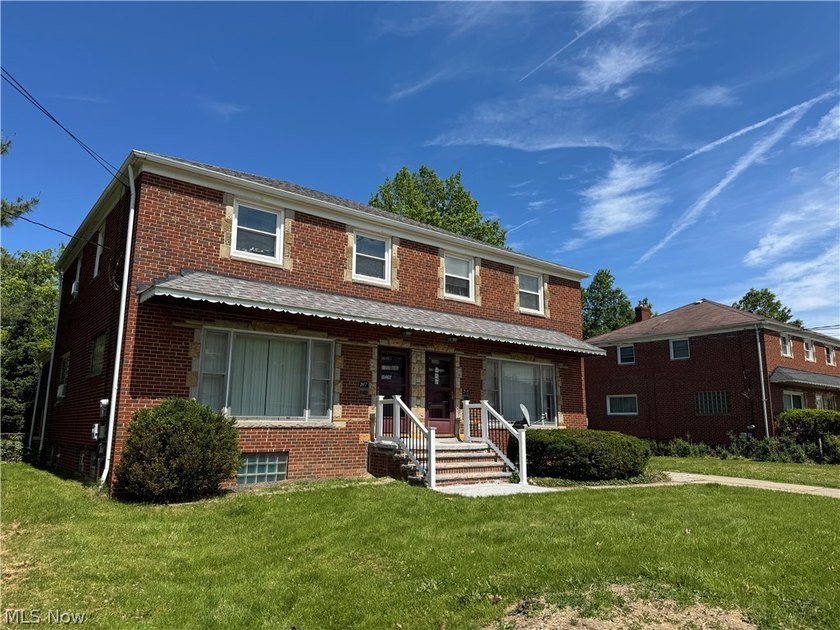 Investor opportunity in the heart of Euclid! This - photo 3