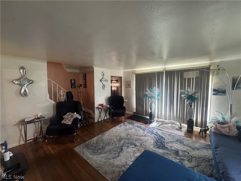 Investor opportunity in the heart of Euclid! This - photo 10