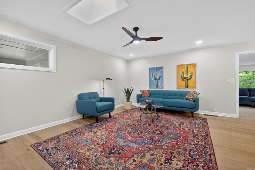 Fully Remodeled, New HVAC and Move-In Ready with a Private - photo 3